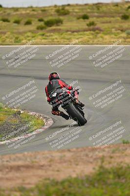 media/Apr-14-2024-Classic Track Day (Sun) [[4353457701]]/Race 7/